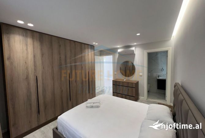 Shtepi me qera Apartament ne Tirane, 2+1, Mobilimi E mobiluar, Pagesa 800  Euro.