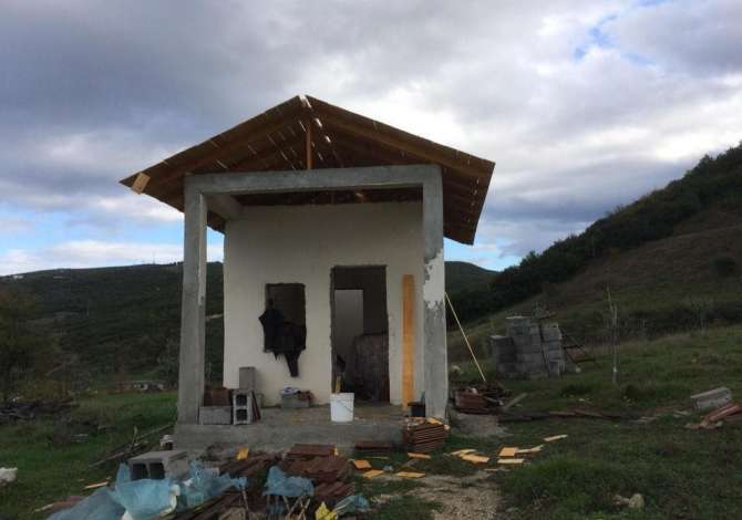 Truall ose Toke ne Vlore - 55,000 Euro