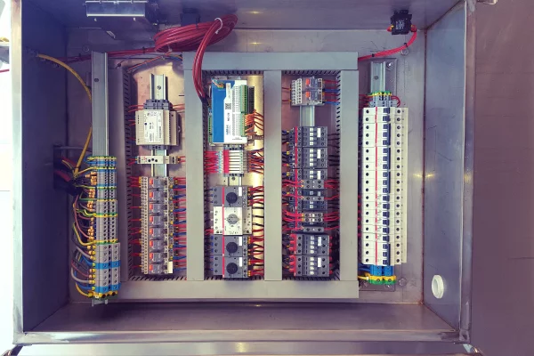 Kerkesa per pune Teknik elektromekanik