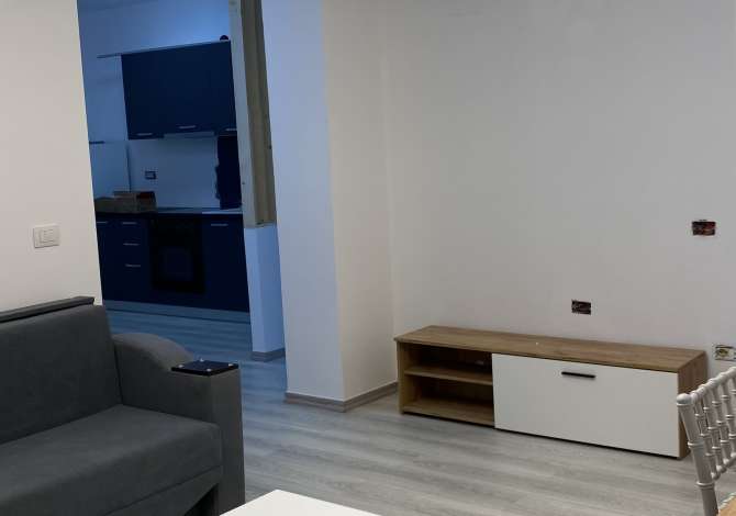 SUPER APARTAMENT ME WERA PERBALL KOMPLEKSIT MOLLA