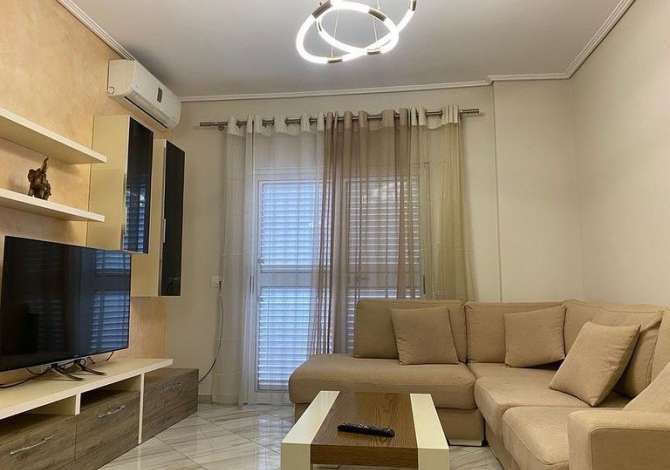 SUPER APARTAMENT ME QERA TEK KASTRATI