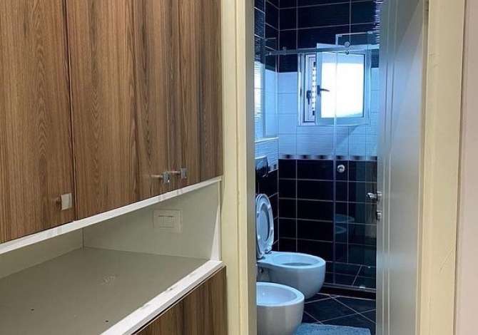Shtepi me qera 2+1 ne Tirane - 700 Euro