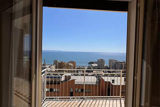 Shtepi me qera 2+1 ne Durres - 800 Euro