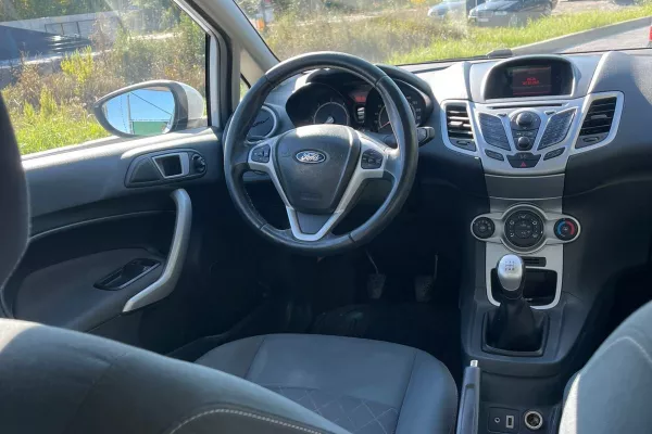 Cars for sale in Durres, Ford, 2012 Diesel,Kambio Manual Payment 3,800  Euro.