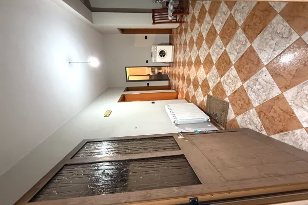 Shtepi ne shitje Vila Luksoze ne Durres, 3+1, Mobilimi E mobiluar, Pagesa 140,000  Euro.