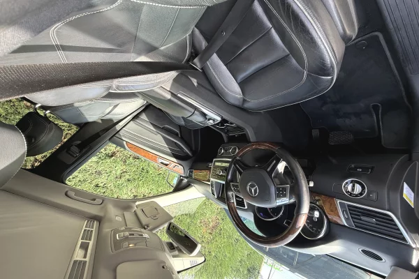 Cars for sale in Durres, Tjeter, 2013 Diesel,Kambio Automatik Payment 17,800  Euro.