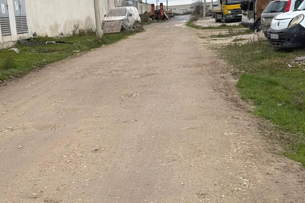 Truall ose Toke  ne Durres - 80,000 Euro