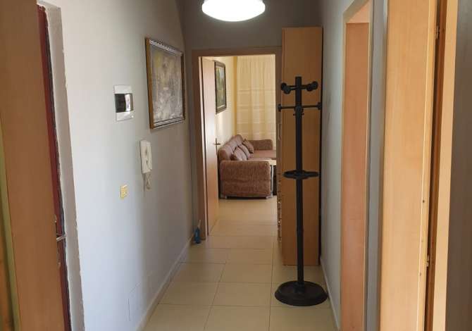 Shtepi me qera 2+1 ne Tirane - 500 Euro