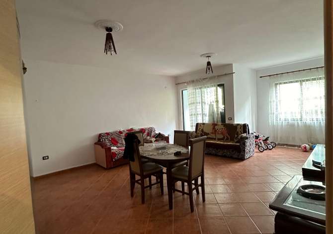 Shtepi ne shitje 2+1 ne Tirane - 125,000 Euro