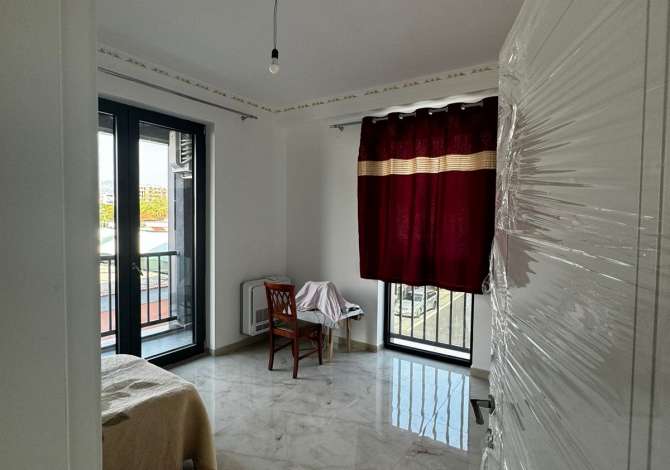 Shtepi me qera 2+1 ne Tirane - 700 Euro