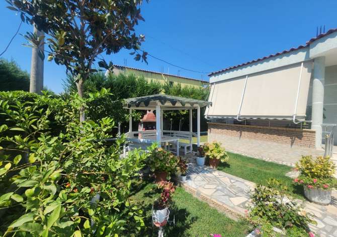 Shtepi ne shitje 2+1 ne Tirane - 160,000 Euro