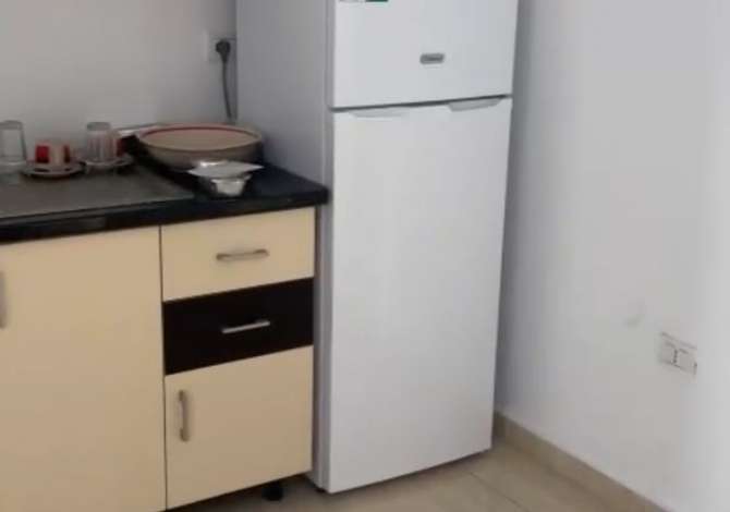 Shtepi me qera 2+1 ne Tirane - 450 Euro