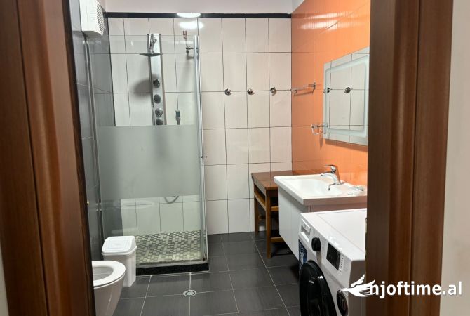 Shtepi me qera 3+1 ne Tirane - 700 Euro