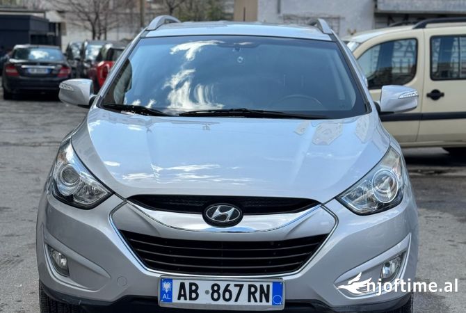 Auto in Vendita  a Tirana - 8,500 Euro