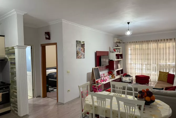 Shtepi me qera 1+1 ne Tirane - 400 Euro