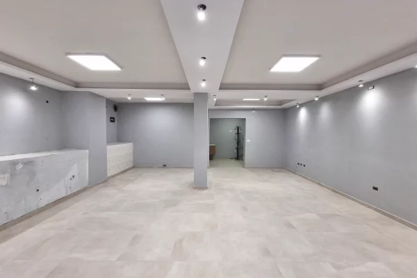 Business Property in Sale 1+1 in Tirana - 110,000 Euro