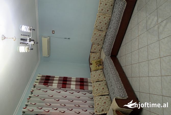 Shtepi me qera 1+1 ne Tirane - 27,000 Leke