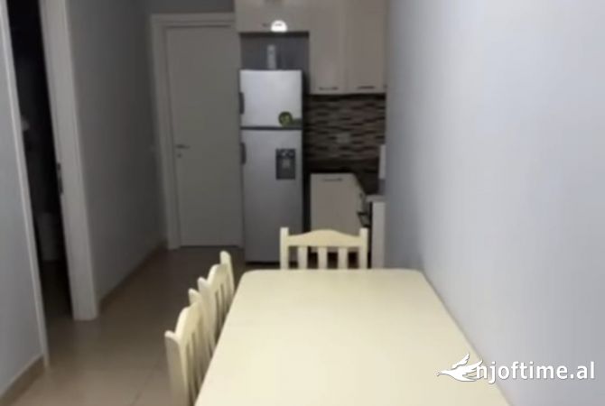 Shtepi me qera 1+1 ne Tirane - 50,000 Leke