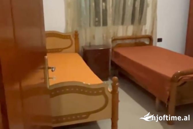 Shtepi me qera Garsoniere ne Tirane - 20,000 Leke