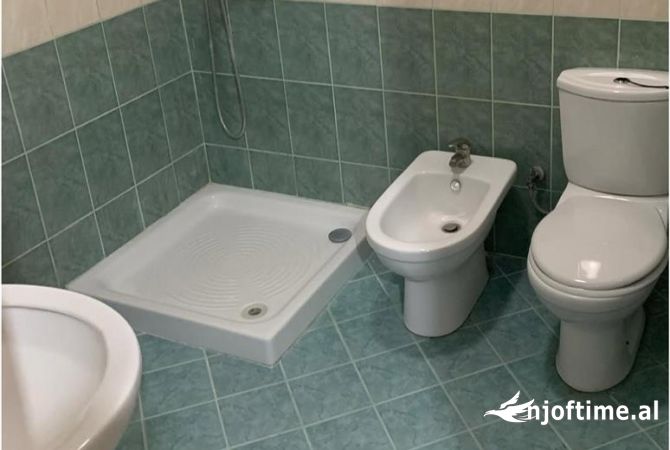 Casa in affitto 1+1 a Tirana - 35,000 Leke