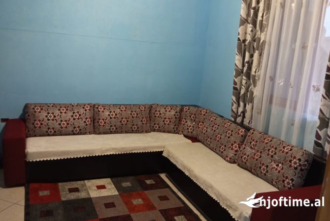 Shtepi me qera 1+1 ne Tirane - 27,000 Leke