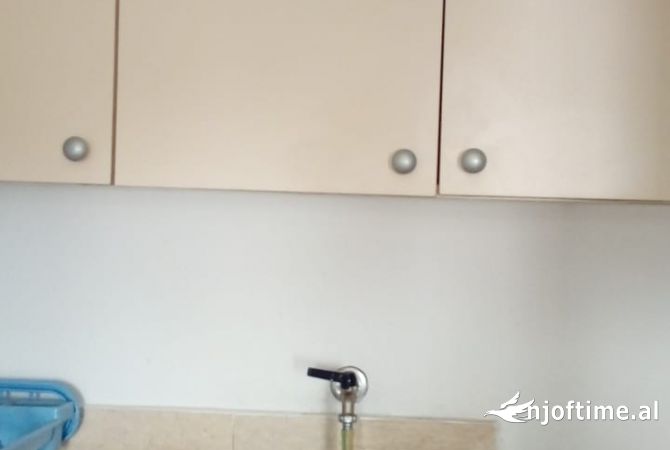 Casa in affitto Garsoniere a Tirana - 20,000 Leke