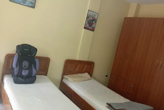 Shtepi me qera Garsoniere ne Tirane - 22,000 Leke