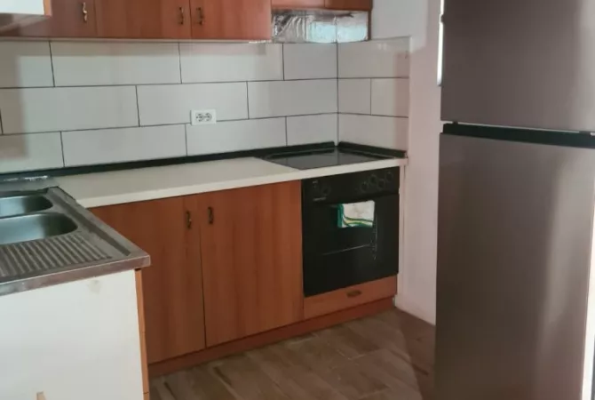 Shtepi me qera Garsoniere ne Tirane - 25,000 Leke