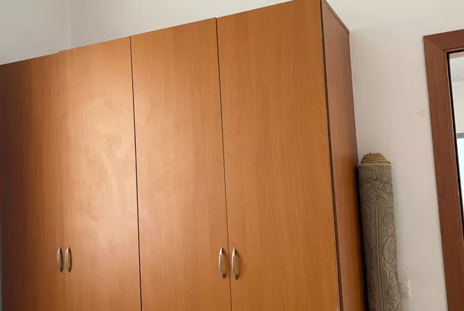 Shtepi me qera 1+1 ne Tirane - 25,000 Leke