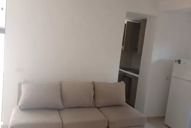 Shtepi me qera Garsoniere ne Tirane - 25,000 Leke