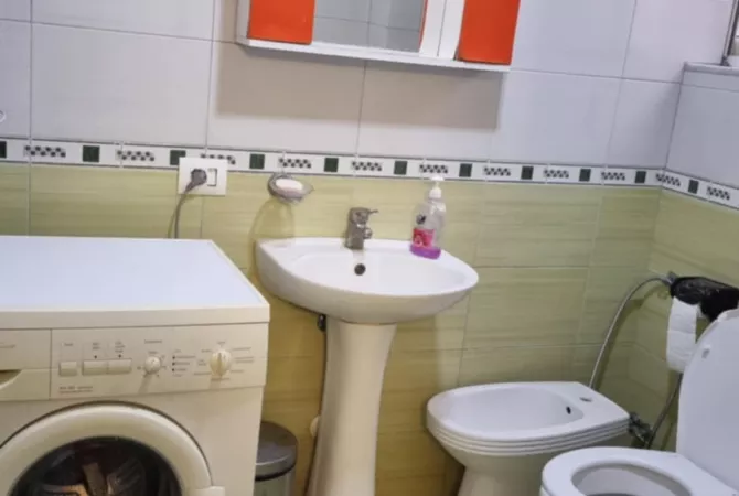 Casa in affitto Garsoniere a Tirana - 35,000 Leke