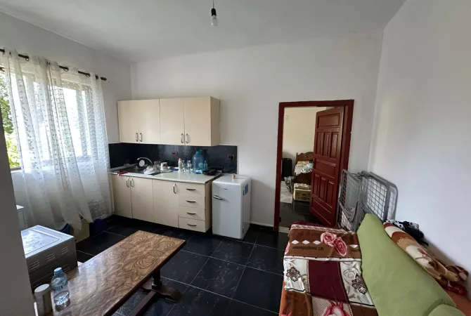 Casa in affitto 1+1 a Tirana - 20,000 Leke
