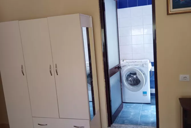 Shtepi me qera Garsoniere ne Tirane - 26,000 Leke