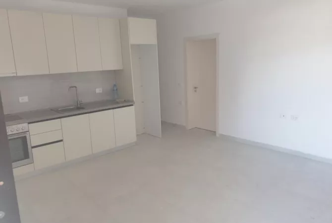 House for Rent 2+1 in Tirana - 35,000 Leke