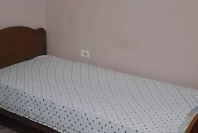 Casa in affitto 1+1 a Tirana - 30,000 Leke