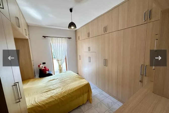 Shtepi me qera 1+1 ne Tirane - 37,000 Leke