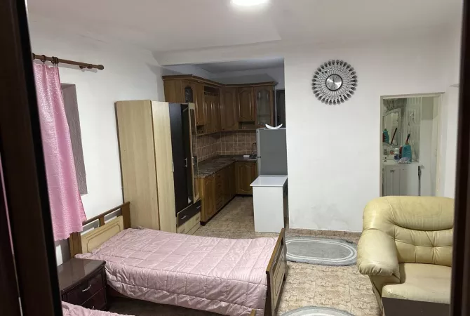 Shtepi me qera Garsoniere ne Tirane - 30,000 Leke