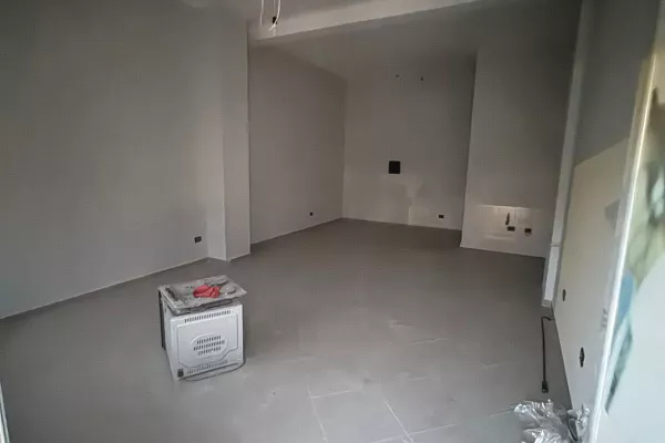 Ambient biznesi me qera 1+1 ne Tirane - 40,000 Leke