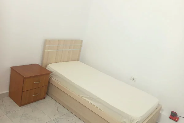 Shtepi me qera Garsoniere ne Tirane - 26,000 Leke