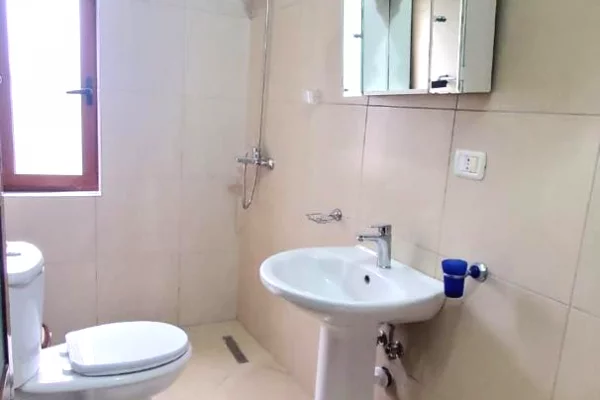 Casa in affitto 1+1 a Tirana - 37,000 Leke