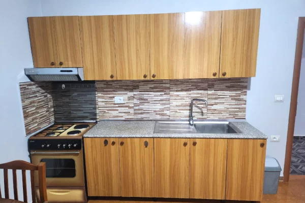 Casa in affitto 2+1 a Tirana - 40,000 Leke