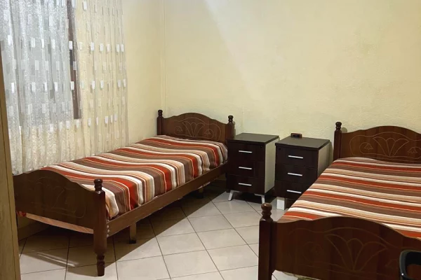 Shtepi me qera Apartament ne Tirane, 1+1, Mobilimi E mobiluar, Pagesa 27,000  Leke.