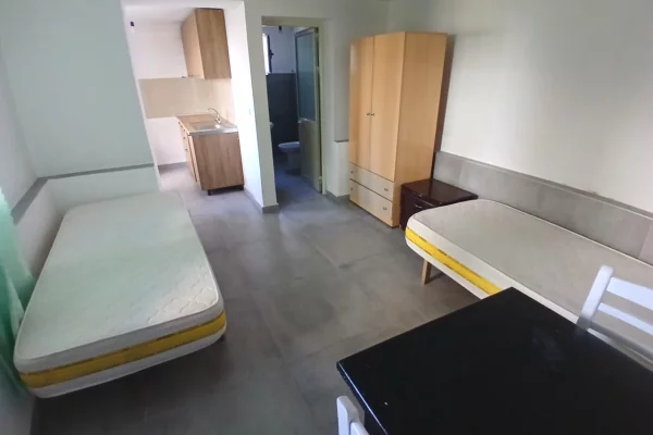 Shtepi me qera Garsoniere ne Tirane - 20,000 Leke