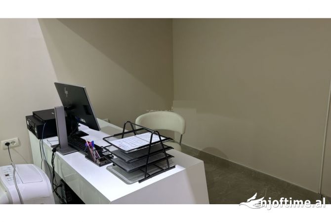 Ambient biznesi me qera 3+1 ne Tirane - 350 Euro