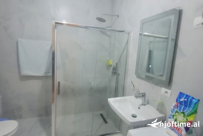 Shtepi me qera 2+1 ne Tirane - 550 Euro