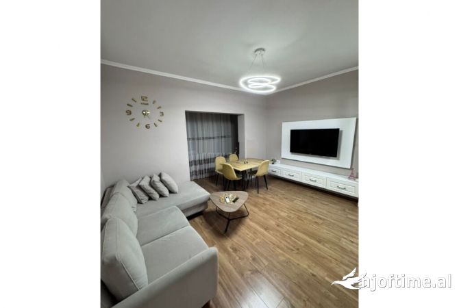 Shtepi ne shitje 1+1 ne Tirane - 248,000 Euro
