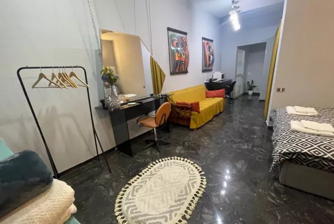Shtepi me qera Garsoniere ne Tirane - 500 Euro