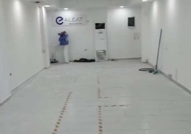 Ambient biznesi me qera 3+1 ne Tirane - 70,000 Leke