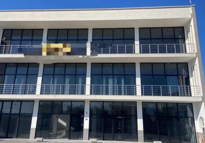 Ambient biznesi me qera 3+1 ne Tirane - 2,500 Euro