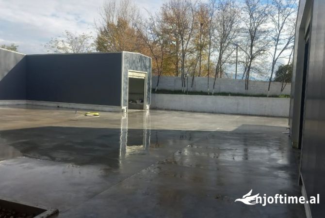 Ambient biznesi ne shitje 6+1 ne Tirane - 350,000 Euro